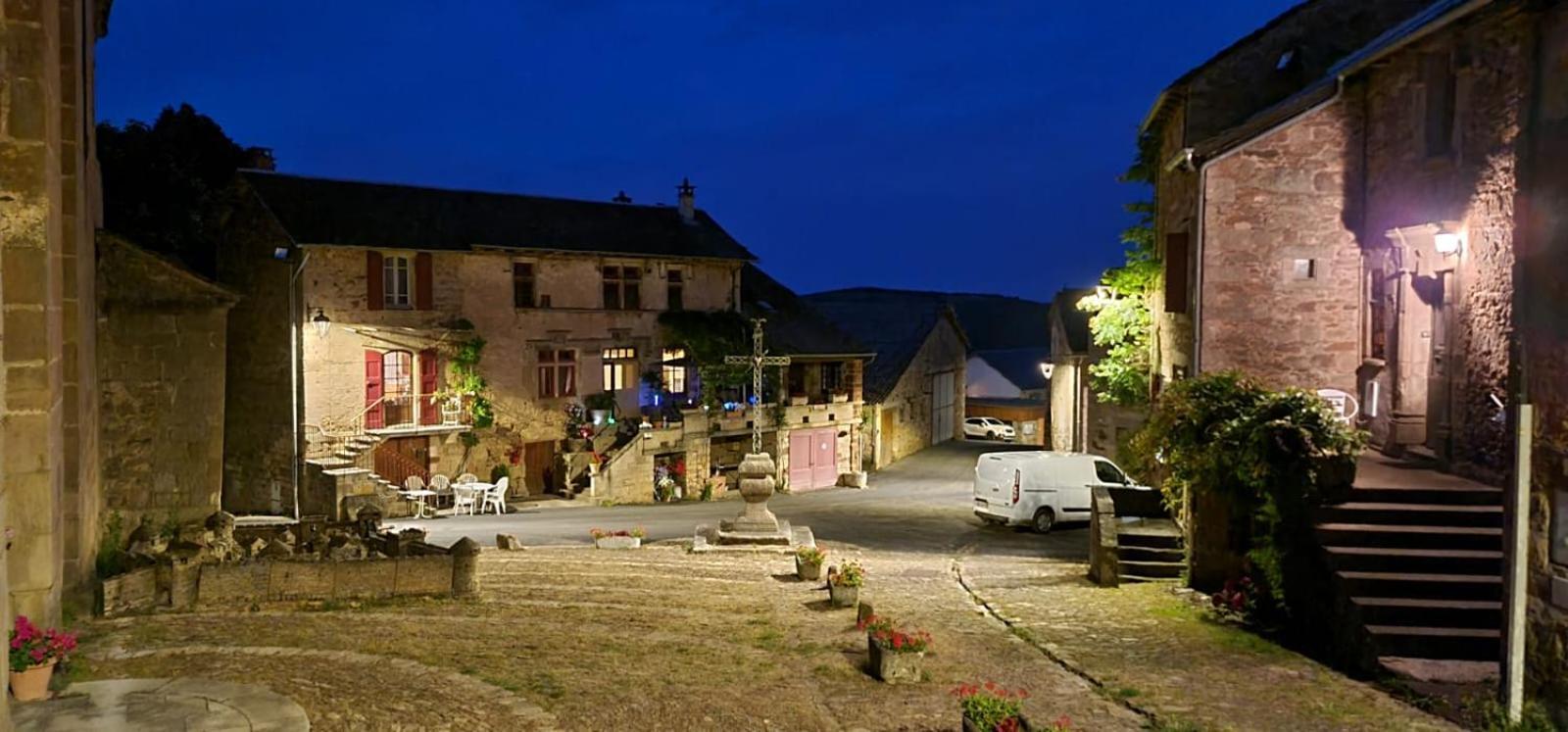 The Tavern Castelnau-Pégayrols Buitenkant foto