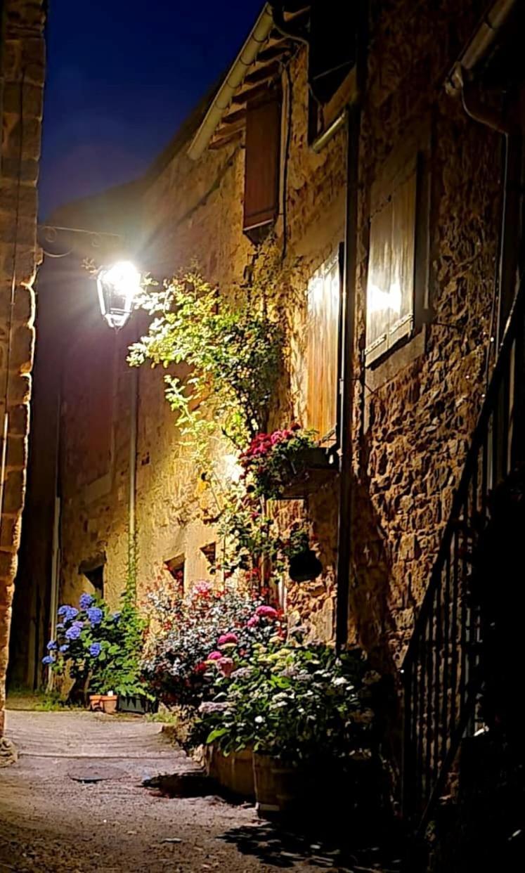 The Tavern Castelnau-Pégayrols Buitenkant foto